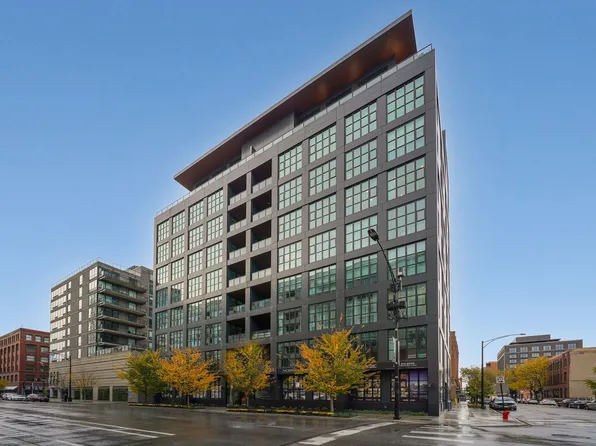 900 W Washington Blvd #402, Chicago, IL 60607