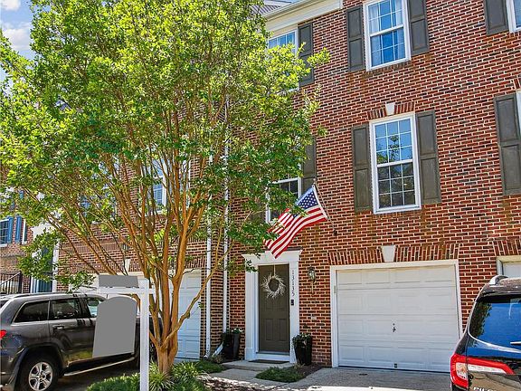 2nd image of 13135 Rose Petal Cir