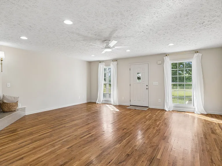 7899 W Lick Creek Rd — Photo 8
