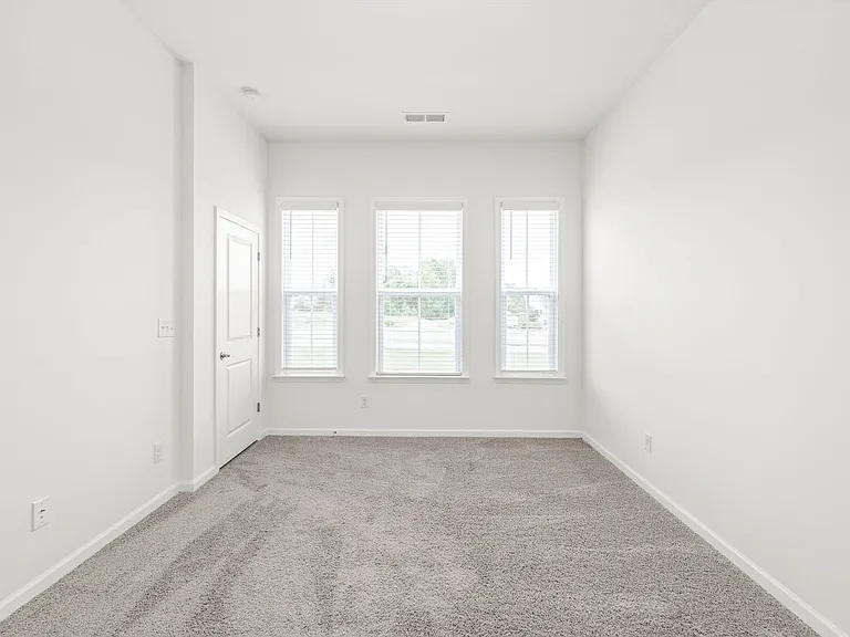 5807 Clear Creek Ln — Photo 18
