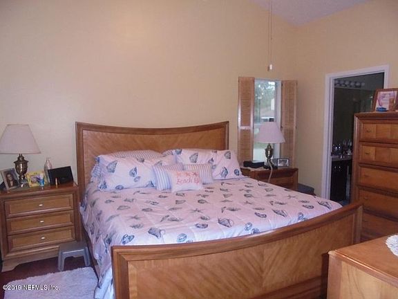 4th image of 2037 Hovington Cir W