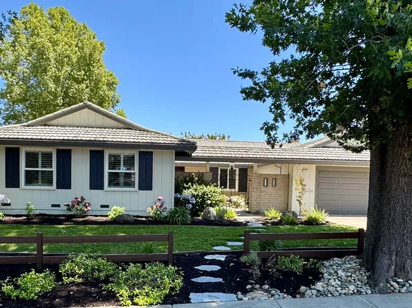 322 Castle Rock Rd, Walnut Creek, CA 94598