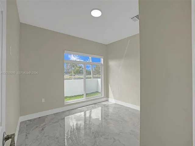 14519 SW 272nd St — Photo 3