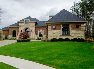 511 Hamilton Ct, Columbus, OH 43230