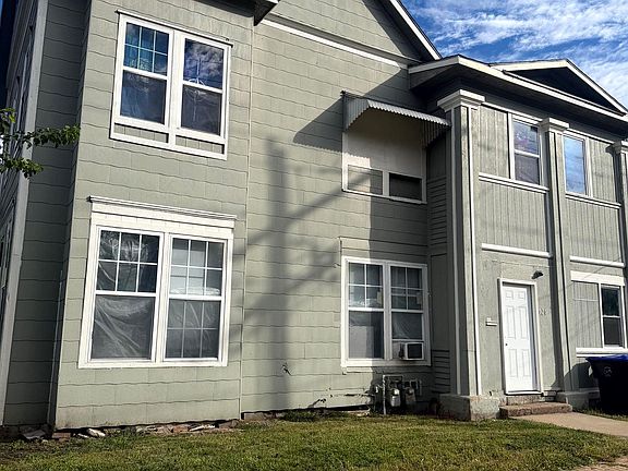 2nd image of 1050 SW 12th St #1198