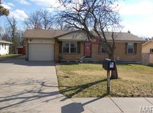 10432 Clarendon Ave, Saint Louis, MO 63114