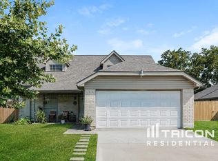 12219 White River Dr, Tomball, TX 77375