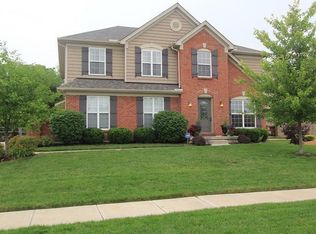 10796 Carolina Pines Dr, Harrison, OH 45030