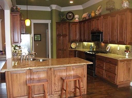 4th image of Dillow Cir