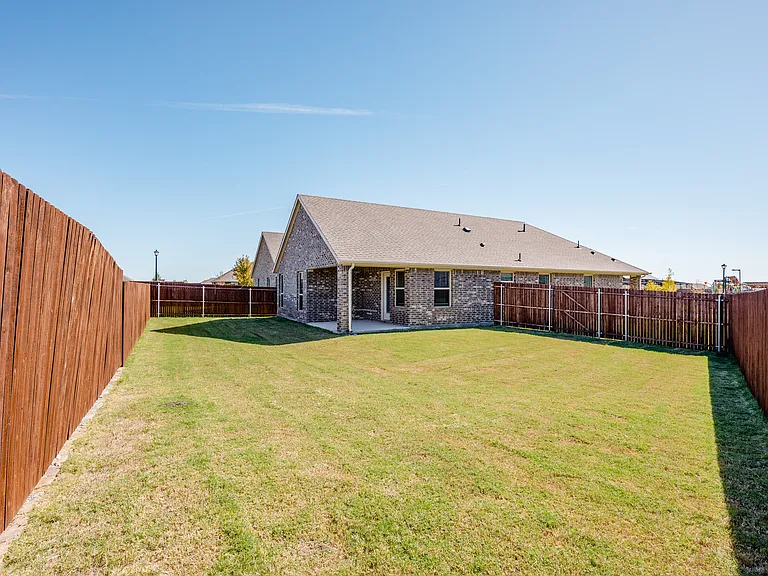 649 Lightheart Ln — Photo 17