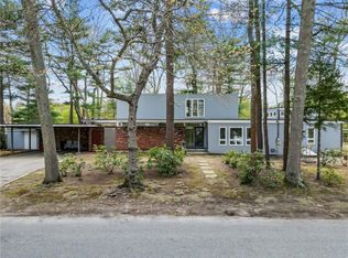 14 Knapton St, Barrington, RI 02806