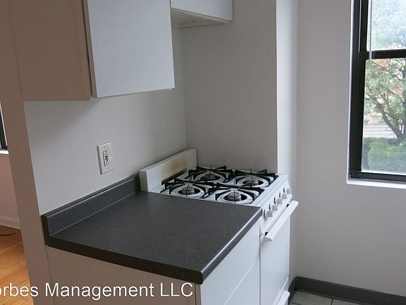 5th image of 147 S Negley Ave APT 8