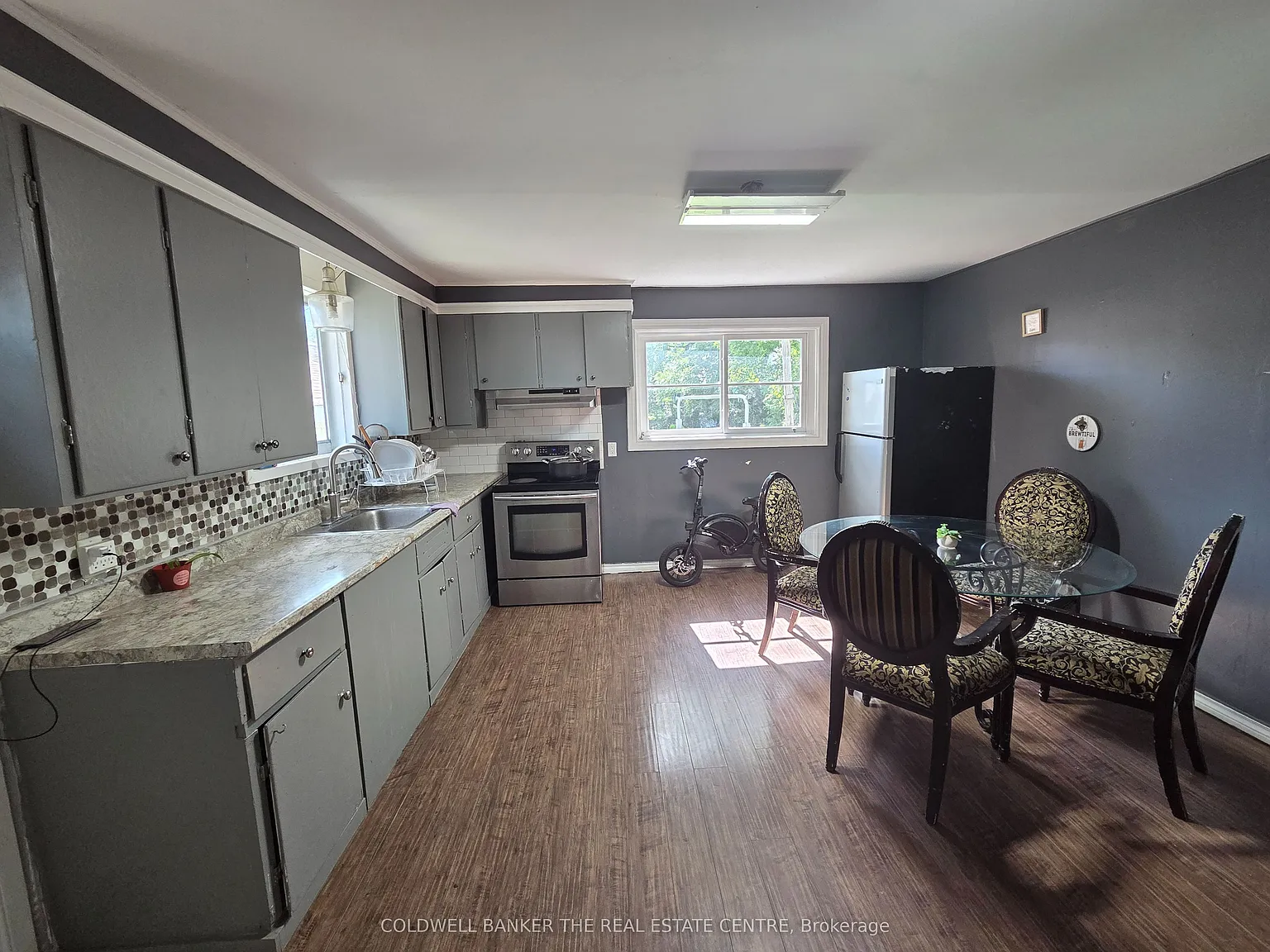 3 bed, $2,200 — Photo 3