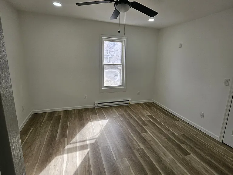 361 Jefferson Ave #2 — Photo 10