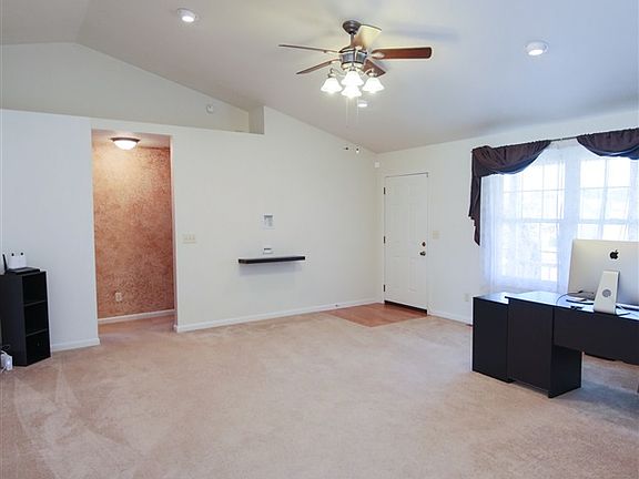 5th image of 58200 Hemminger Dr