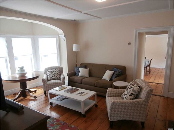 3rd image of 137 Sterling Ave APT 2