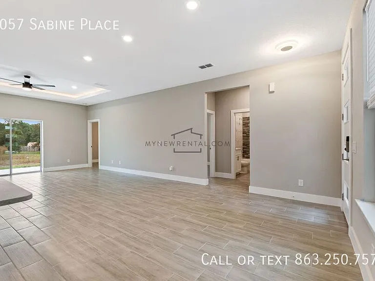 1057 Sabine Pl — Photo 10