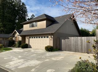 2085 Jeffrey Ln, Eureka, CA 95503
