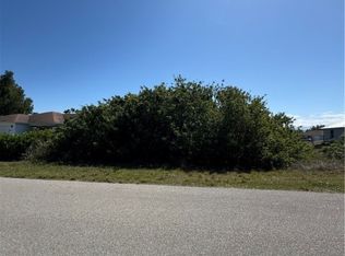 1114 Carl Ave, Lehigh Acres, FL 33971