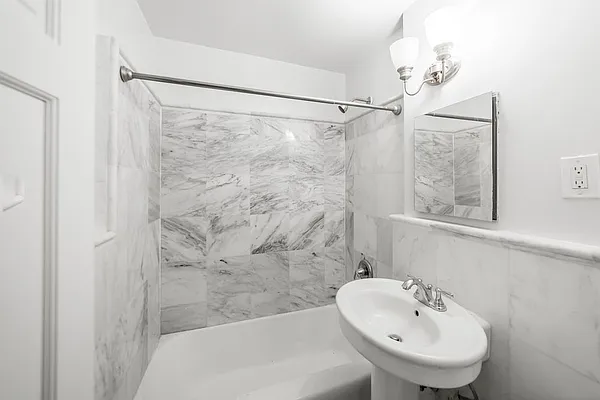 Rented by Gilar Realty LLC | media 14