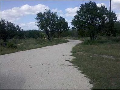 5th image of 555 Old River Xing