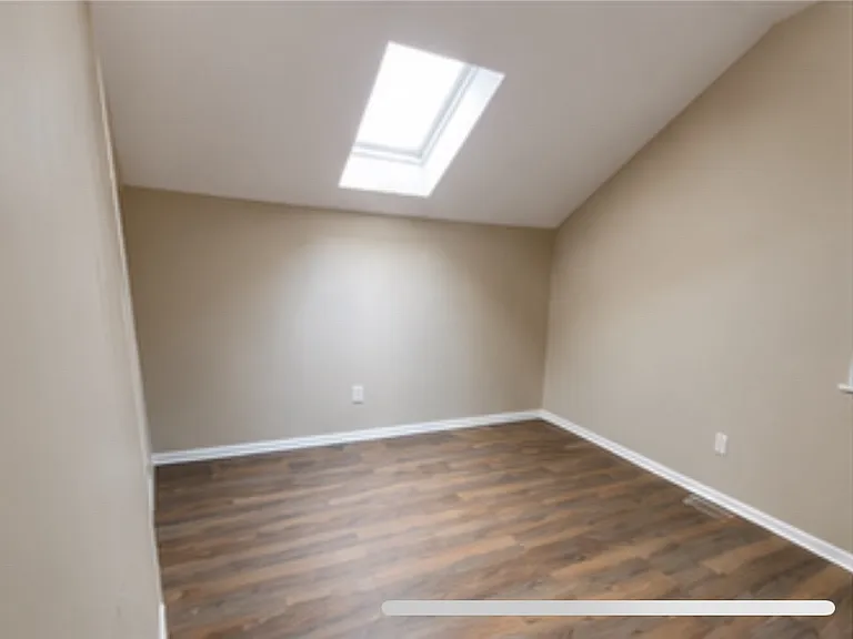 811 Russell Blvd #2F — Photo 12