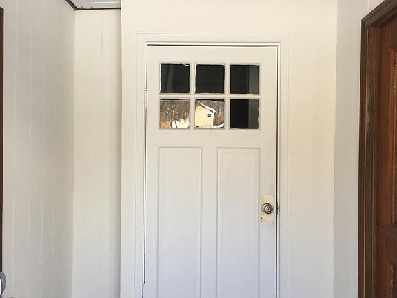 Private inside foyer.... storage area to the left