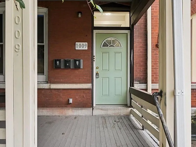1009 W Main St #1 — Photo 9