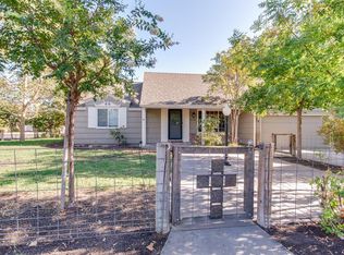 3144 E Sussex Way, Fresno, CA 93726