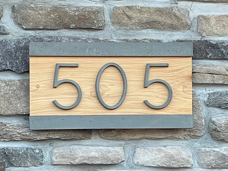 505 S Orange St #1 — Photo 17
