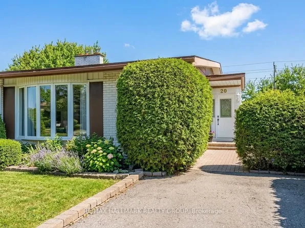 20 Mulvagh Ave, Ottawa, ON K2E 6M6