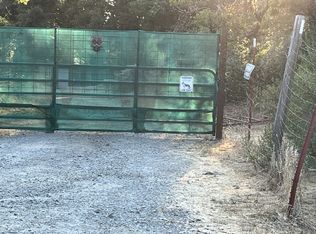 275 Bell Springs Rd, Garberville, CA 95542