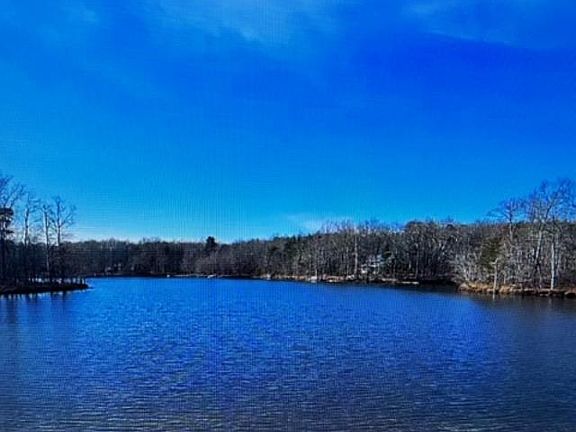 2nd image of 49 Challenger Way