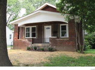 9427 Minerva Ave, Saint Louis, MO 63114