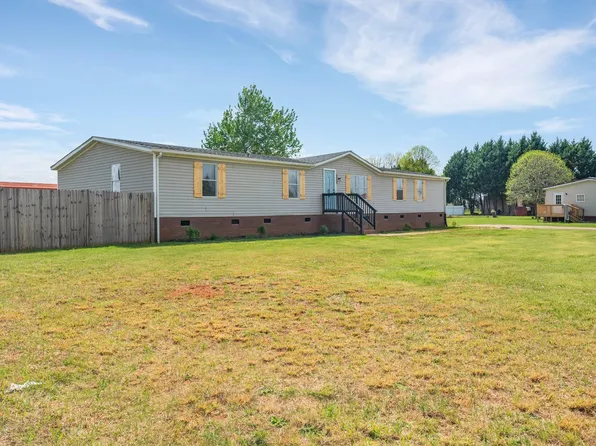 1064 Calico Farm Ct, Cleveland, NC 27013
