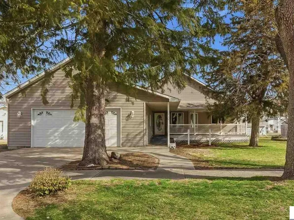 111 5th Ave W, Minnesota Lake, MN 56068