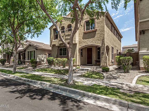 3rd image of 1417 S CHAPARRAL Boulevard