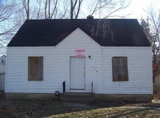 1719 W Dartmouth St, Flint, MI 48504
