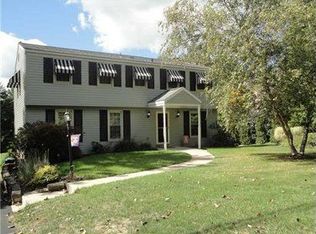 10155 Grubbs Rd, Wexford, PA 15090