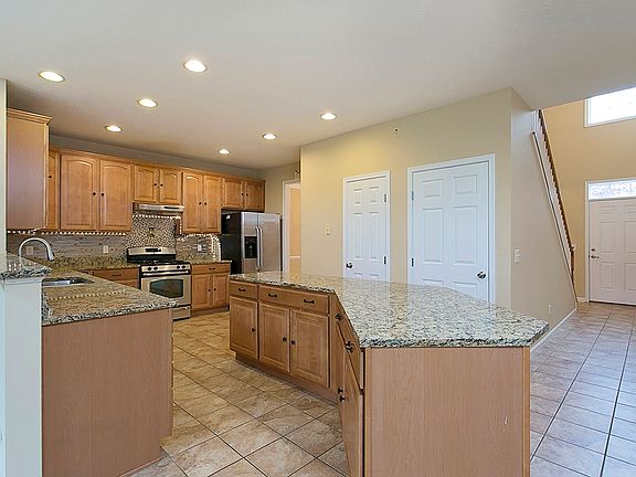 2nd image of 6663 Rosemont Ln
