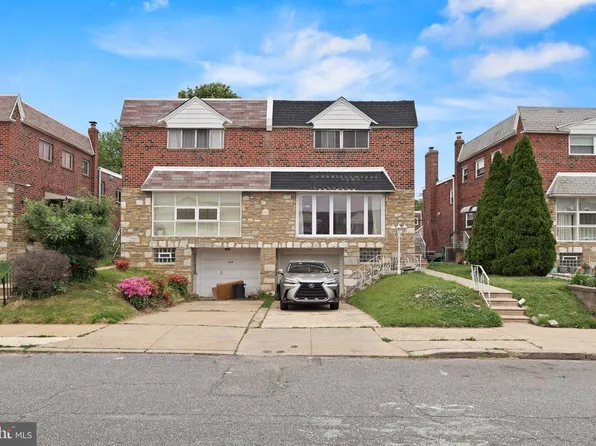 2217 Hoffnagle St, Philadelphia, PA 19152