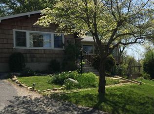 93 S Midway Rd, Shelter Island, NY 11964