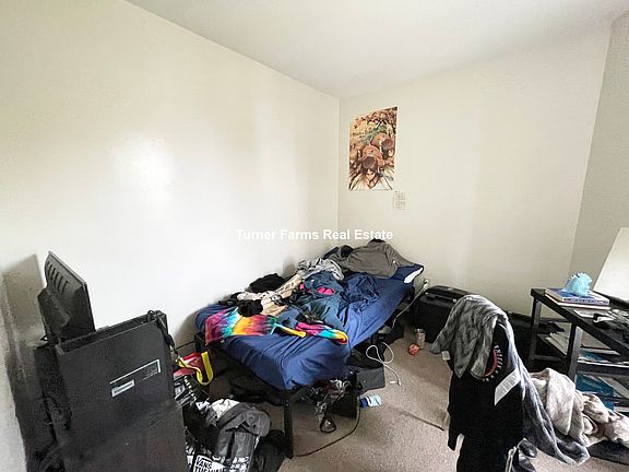 3rd image of 96 Hammond St #44