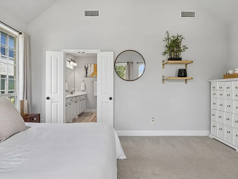 13946 Falcon Ranch Dr — Photo 17