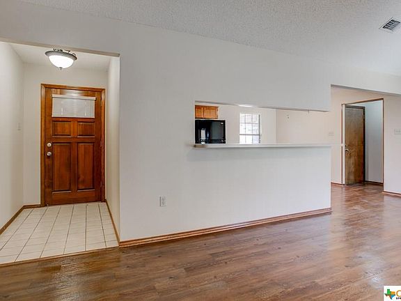 2nd image of 391 Skytrail Dr