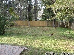 4th image of 2241 Juanita Dr