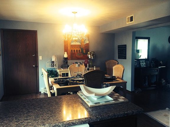 5th image of 32 Conti Pkwy #2D