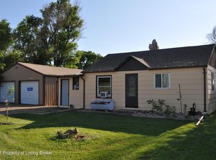 1103 2nd Ave W, Lemmon, SD 57638