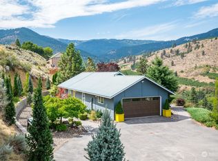 4674 Whispering Ridge Dr, Wenatchee, WA 98801