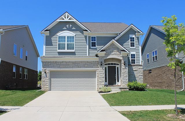 1st image of 49538 Shoreline Dr